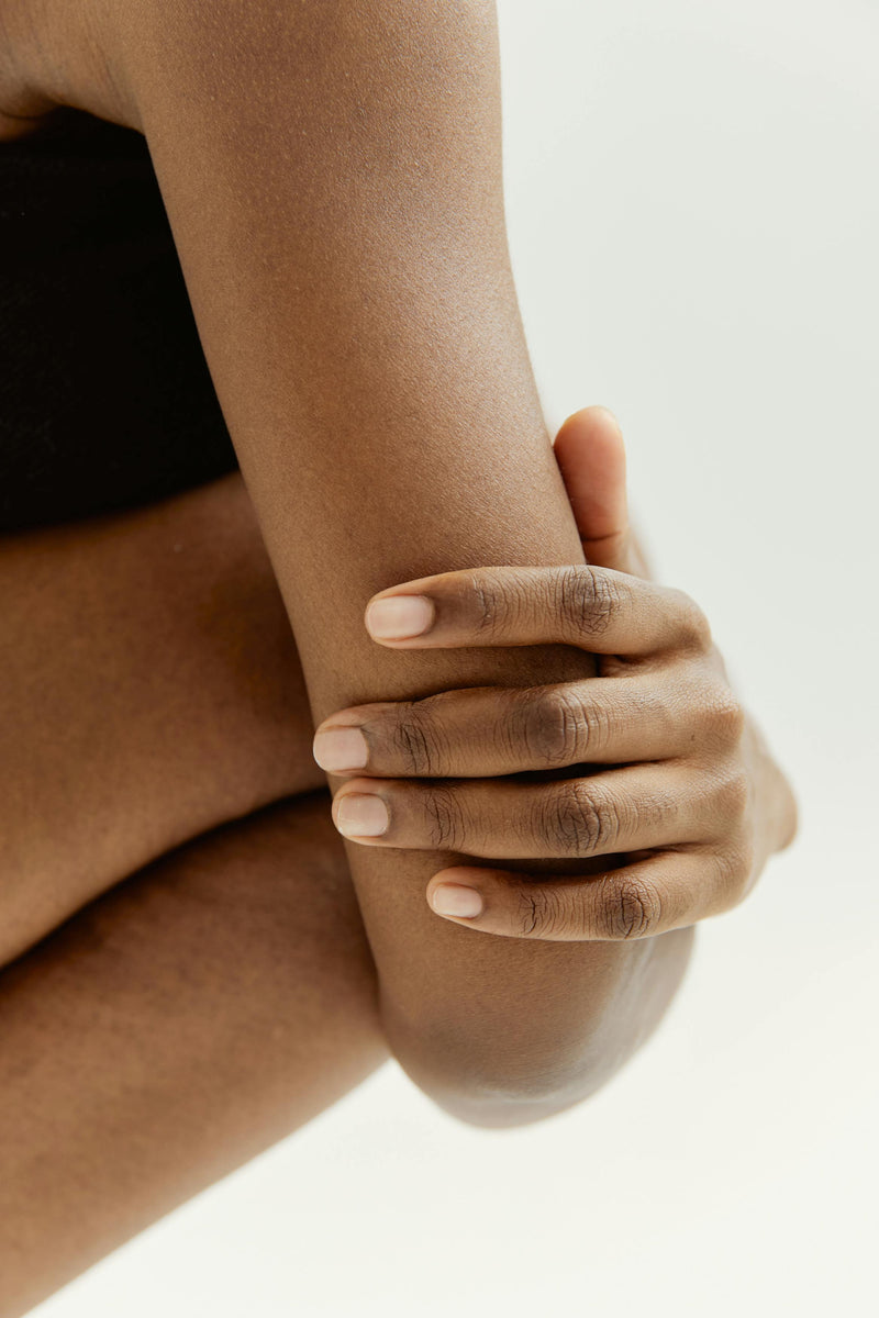 Descubre cómo combatir la dermatitis atópica en niños y adultos gracias a nuestro podcast