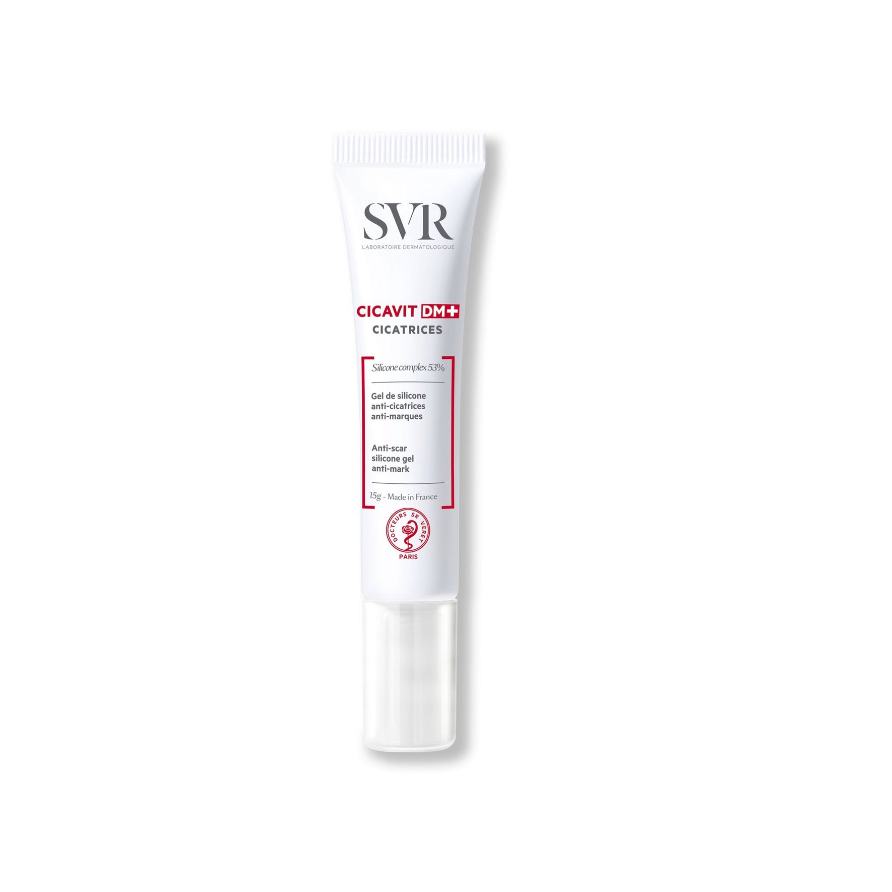 Tubo blanco de 15g de gel de silicona SVR Cicavit DM+ para el tratamiento de cicatrices, con diseño minimalista y letras rojas.